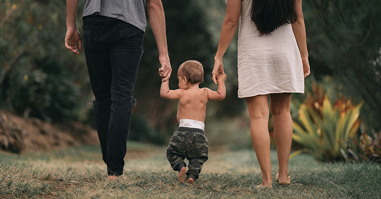 Clínica Dra. Rosa Basto - Psicologia e Hipnoterapia | Que pai ou mãe escolhe ser? Uma breve reflexão Clínica Dra. Rosa Basto - Psicologia e Hipnoterapia | Que pai ou mãe escolhe ser? Uma breve reflexão