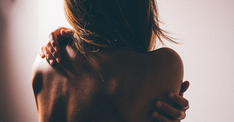 Clínica Dra. Rosa Basto - Psicologia e Hipnoterapia | O corpo doente: uma linguagem para as nossas emoções Clínica Dra. Rosa Basto - Psicologia e Hipnoterapia | O corpo doente: uma linguagem para as nossas emoções