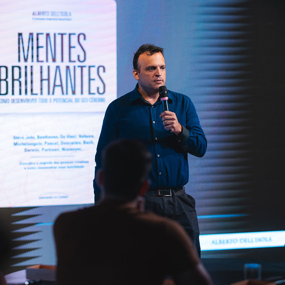 Curso: Profissional & Clinical Hipnosis com Alberto Dell’Isola
